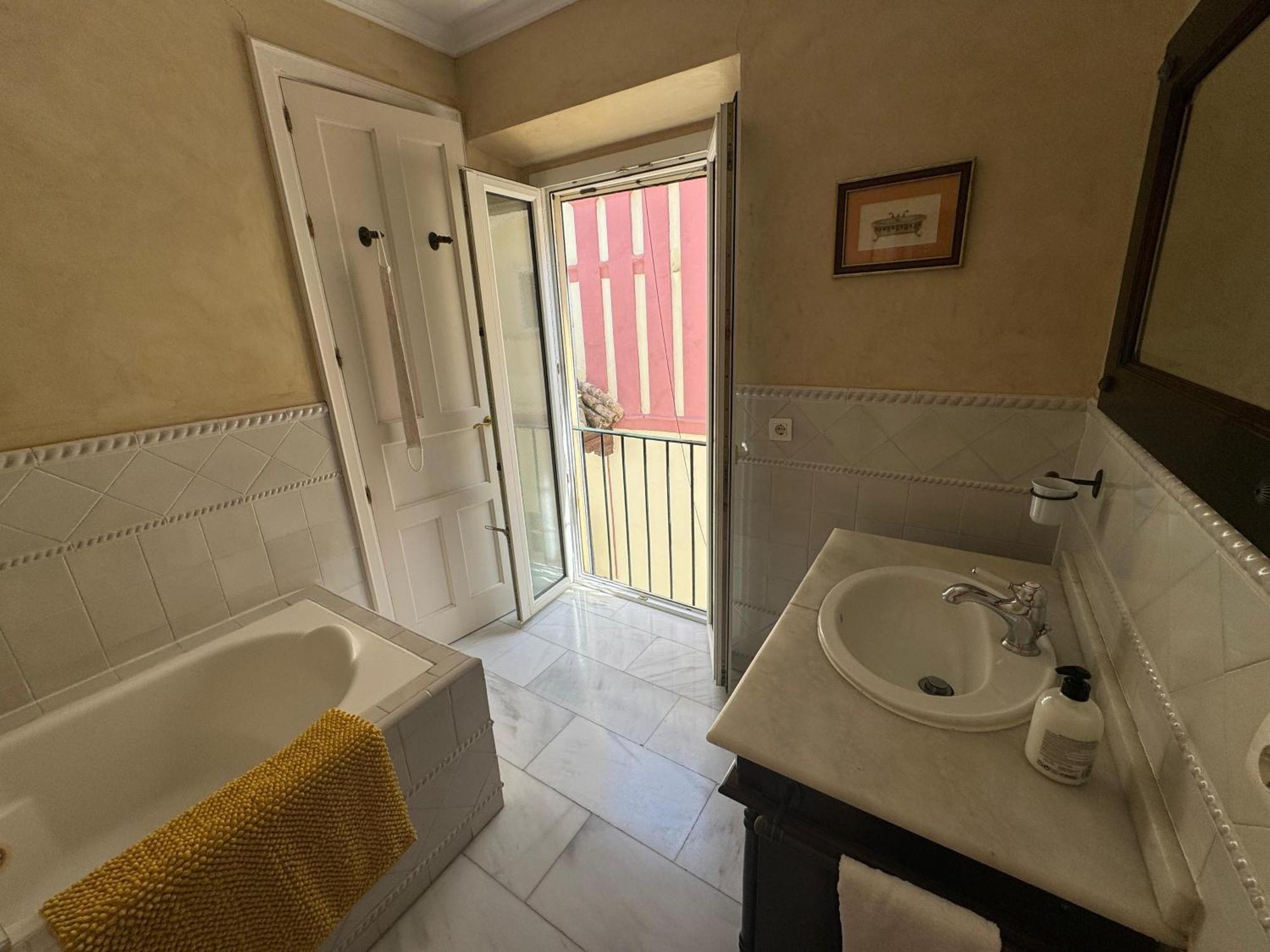 Wonderful Duplex In Calle Betis Apartamento Sevilha Exterior foto
